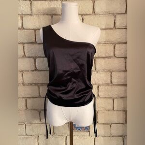Forever 21 Elegant Black One-Shoulder Women's Top